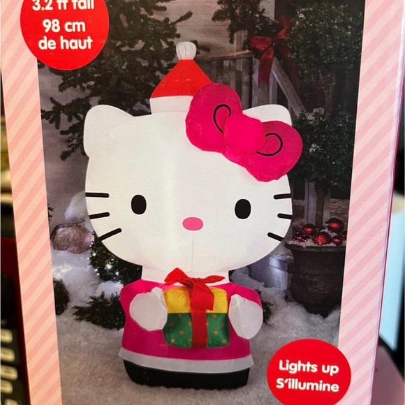 Hello Kitty New Christmas Inflatable - Picture 2 of 3